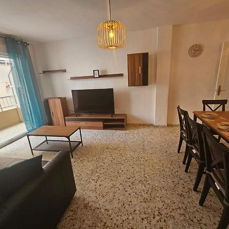 Terezia Apartamento Torrevieja Bagian luar foto