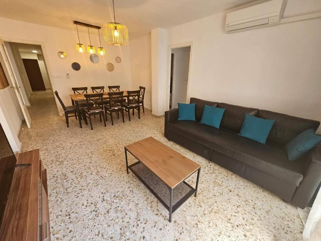 Terezia Apartamento Torrevieja Bagian luar foto